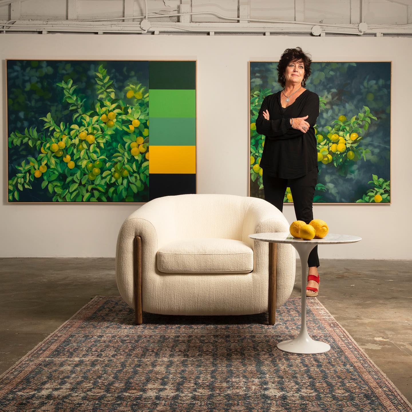 “As SCAPE gallery heads into its 20th anniversary in 2023, what I continue to hold most dear are my relationships with an invigorating array of artists, supportive clients, and Southern California’s thriving art community,” says Blue Door Member and SCAPE gallery owner Jeannie Denholm. Read more in the current issue of Blur Door Magazine. Art by Jeff Peters @bluedoormagazine @scapegallery #bluedoormagazine #scapegallery #southerncaliforniaartprojectsandexhibitions #lagunabeachlife #coastalorangecountyliving #socalartsandculture